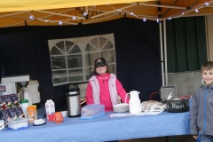 IMG_1853-Nachwuchs-am-Futte