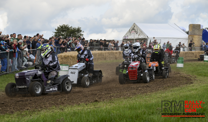 125-2026-lawnmower-racing_1078